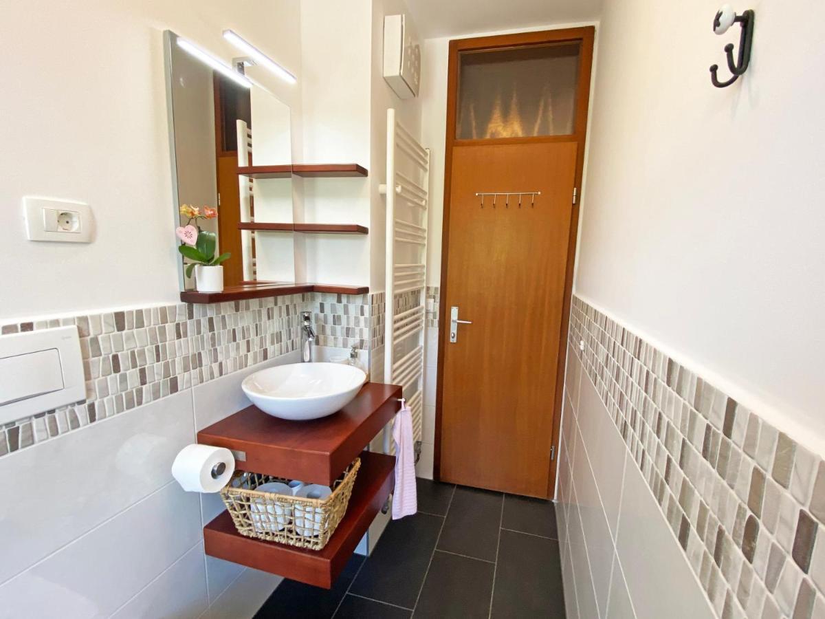 Apartma Jancic Apartment Dobrovo Luaran gambar